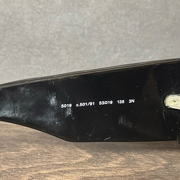 Chanel Vintage Black Quilt Shield CC Logo Sunglasses 5019 - Picture 9 of 16